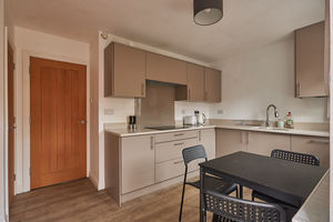 Kitchen- click for photo gallery